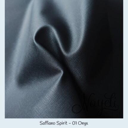 Studio Cut · Saffiano Spirit · 01 Onyx
