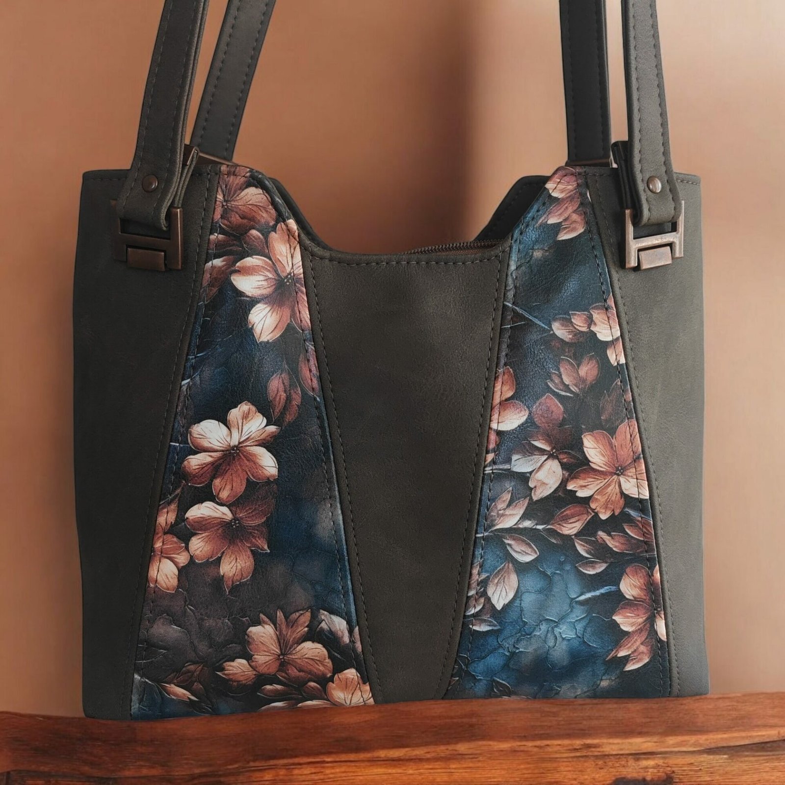 Alaula Wooden Flowers