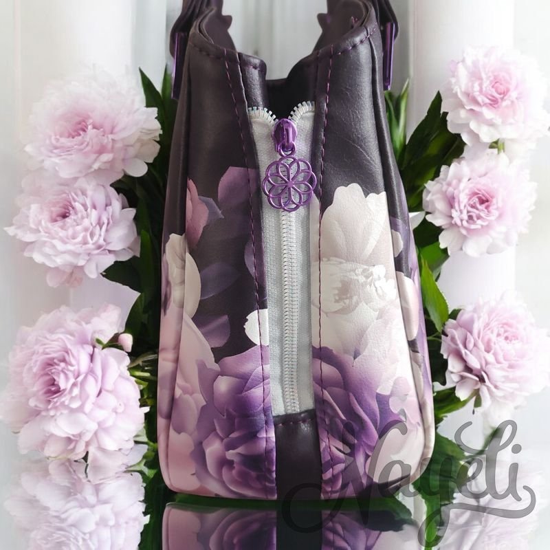 Amethyst Bouquet Rowena