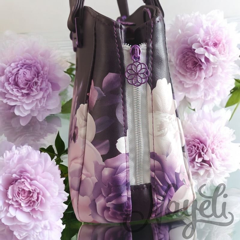 Amethyst Bouquet Rowena