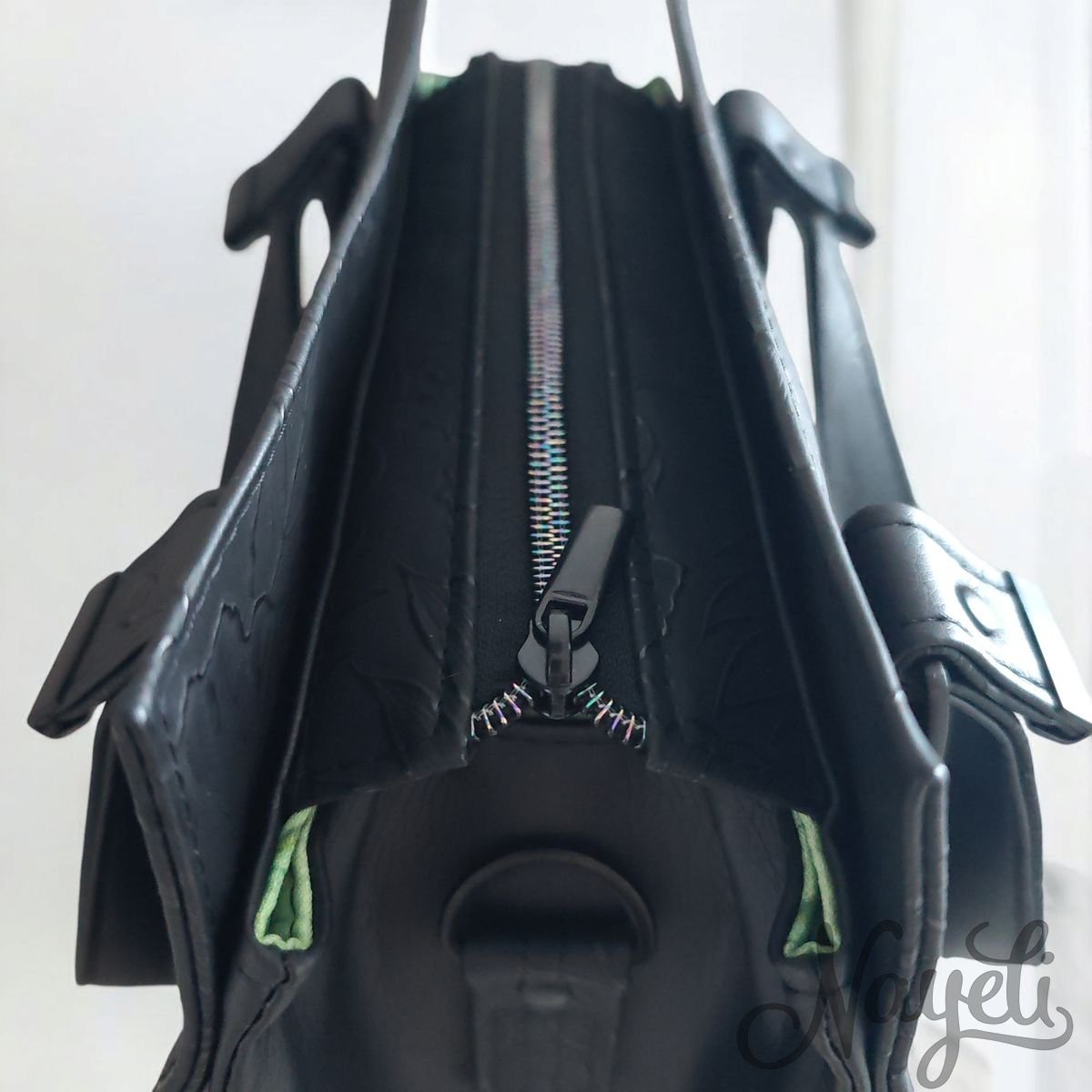 Black Beauty Vadon