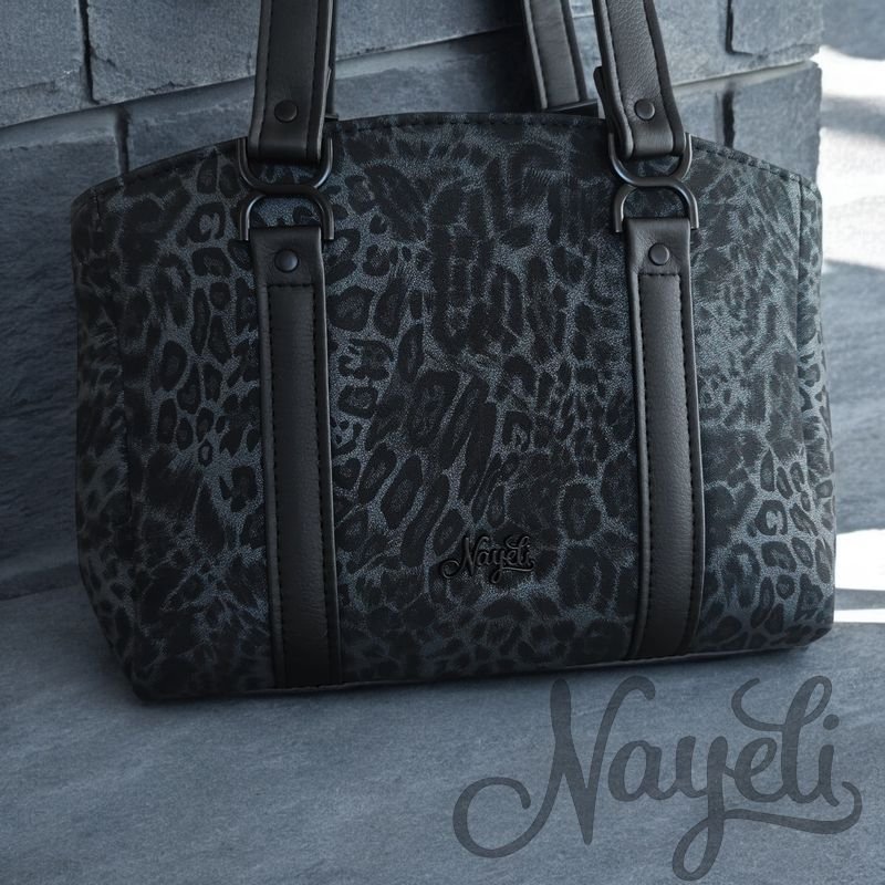 Black Leopard Rowena