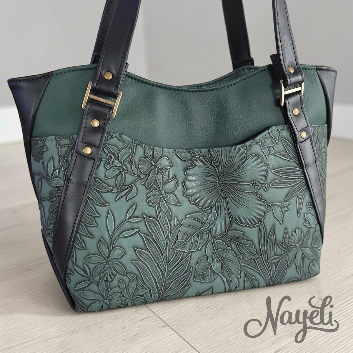 Forest Bloom – Hiraeth & Mynta