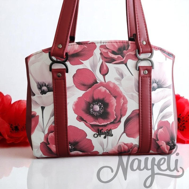 Poppy Kiss Rowena