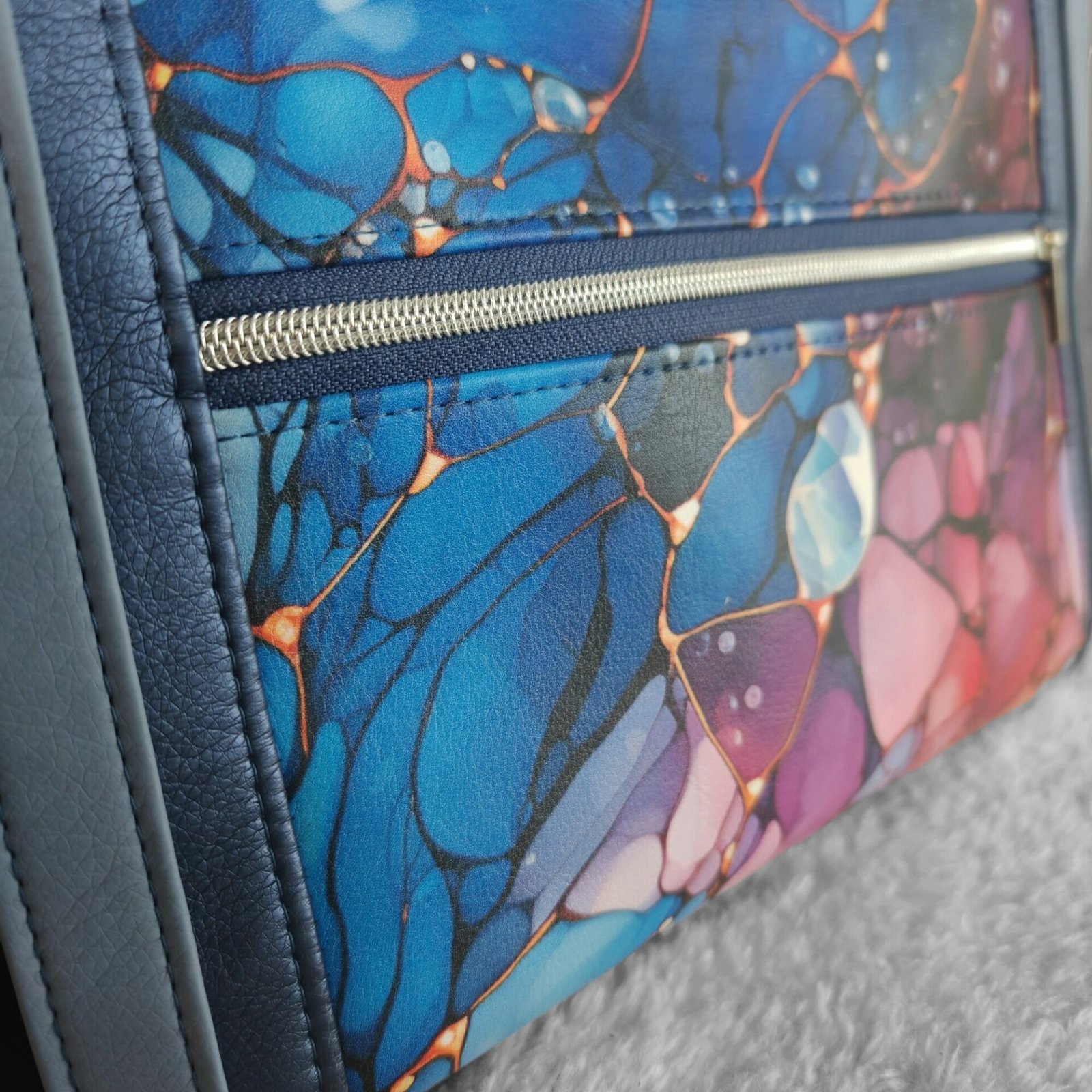 TaRuck Anka Gems